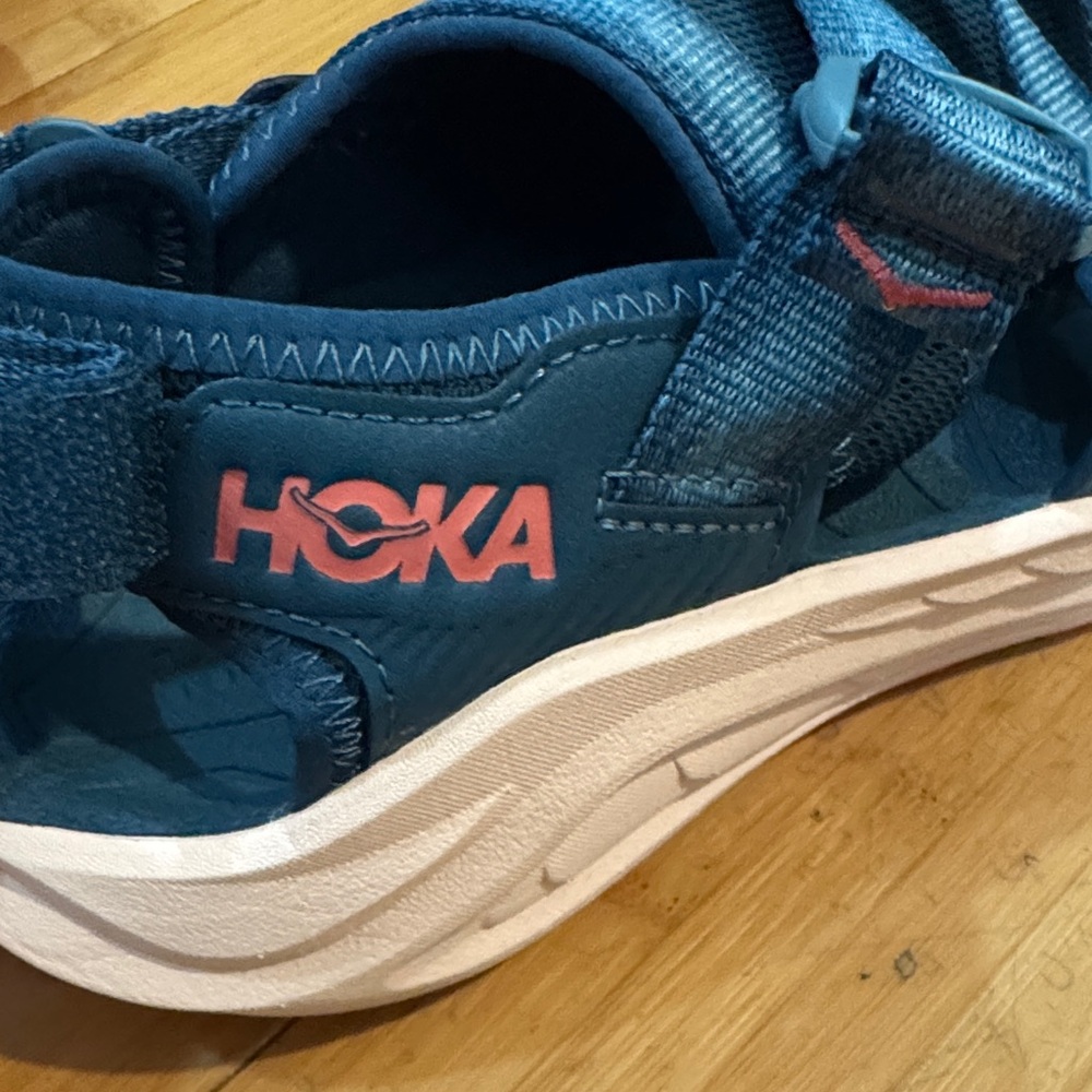 Hoka One One Navy Sandals with Pink Soles - Picture 4 of 10